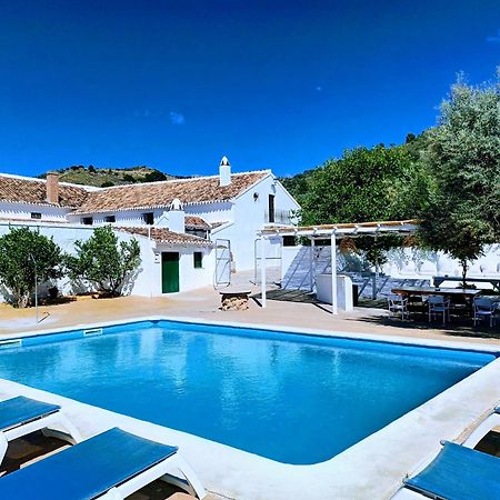 Cortijo Alzamigaja Villa Archidona Luaran gambar